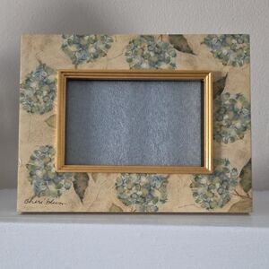 Floral Picture Frame with Gold Accents